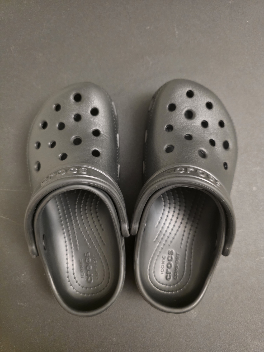 Crocs Classic Clogs - Black - Kids Sz C12 - Gently Used
